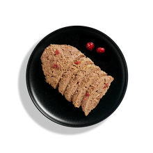 Load image into Gallery viewer, Leonardo Lamb + Cranberries